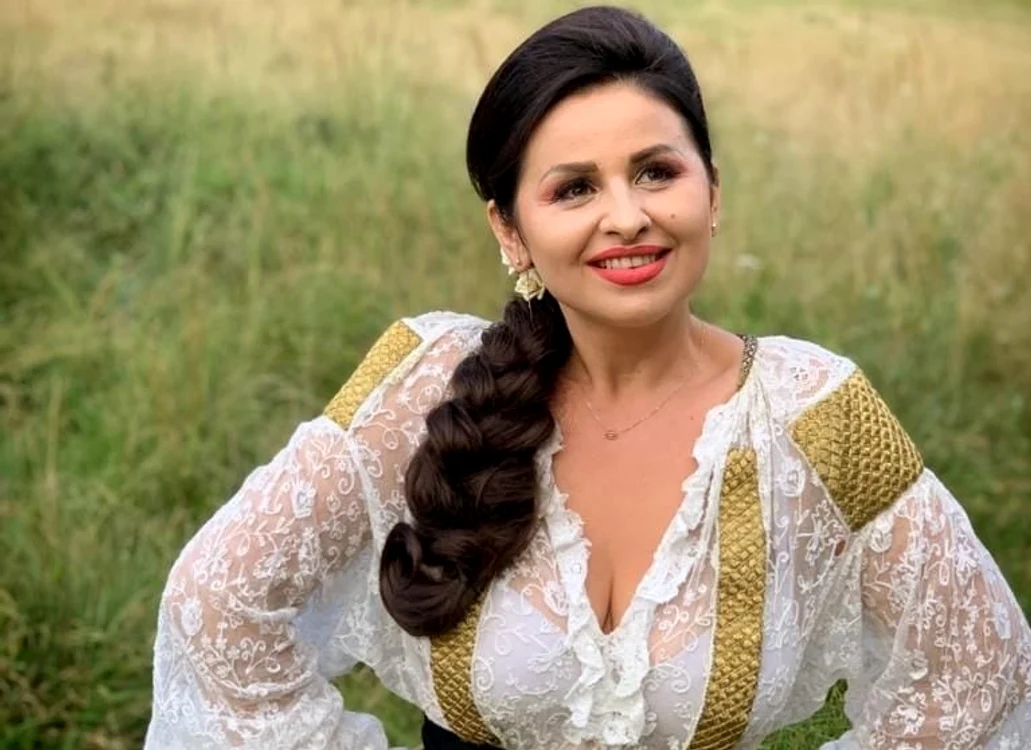 
    Gabriela Comăneci  