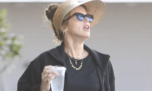 Katherine Schwarzenegger Ok Magazine (9) jpg