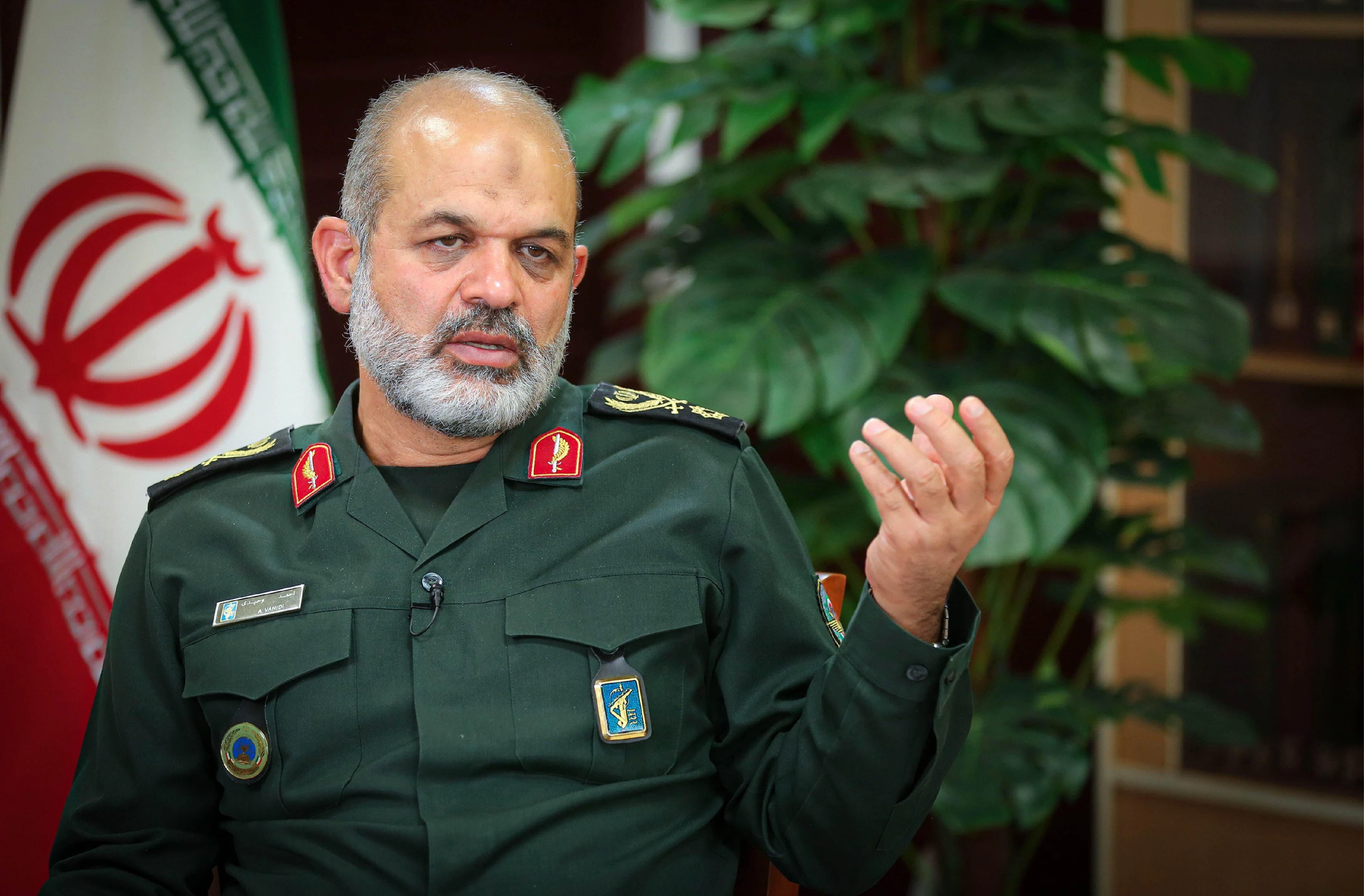 Cine trage sforile în Iran? Noul centrul de greutate al puterii de la Teheran după moartea lui Khamenei