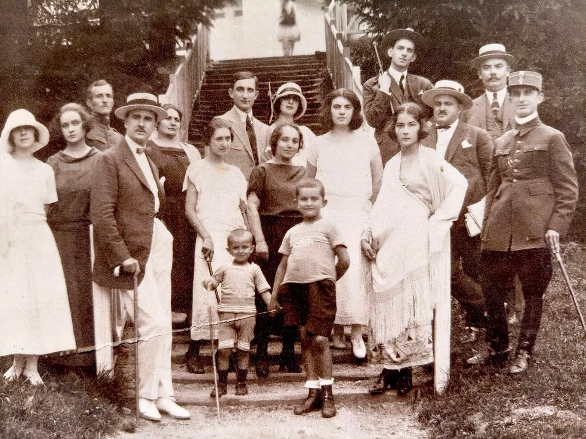Vacanță la Băile Govora. Fotografie inclusă în expoziția MuzA la Băi, 1 august-20 septembrie, Hotel Ștefănescu (© Muzeul de Arhitectură din România)