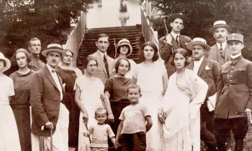 Vacanță la Băile Govora. Fotografie inclusă în expoziția MuzA la Băi, 1 august-20 septembrie, Hotel Ștefănescu (© Muzeul de Arhitectură din România)