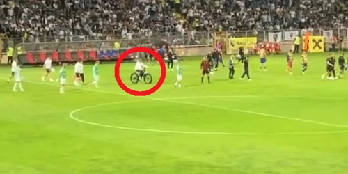 ralf rangnick pe bicileta jpg