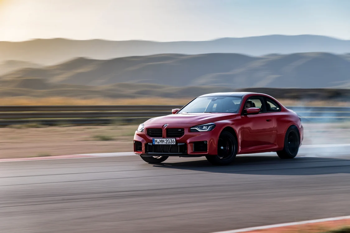 BMW M2 (5) jpg