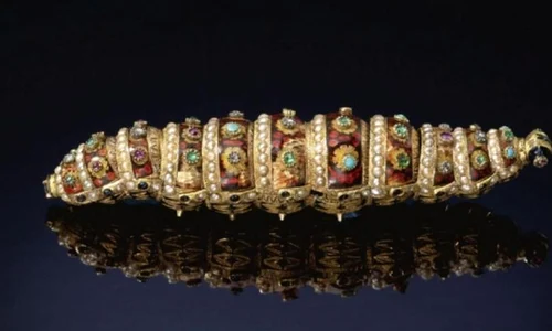 Bijuterie mecanică, veche de peste 200 de ani jpeg