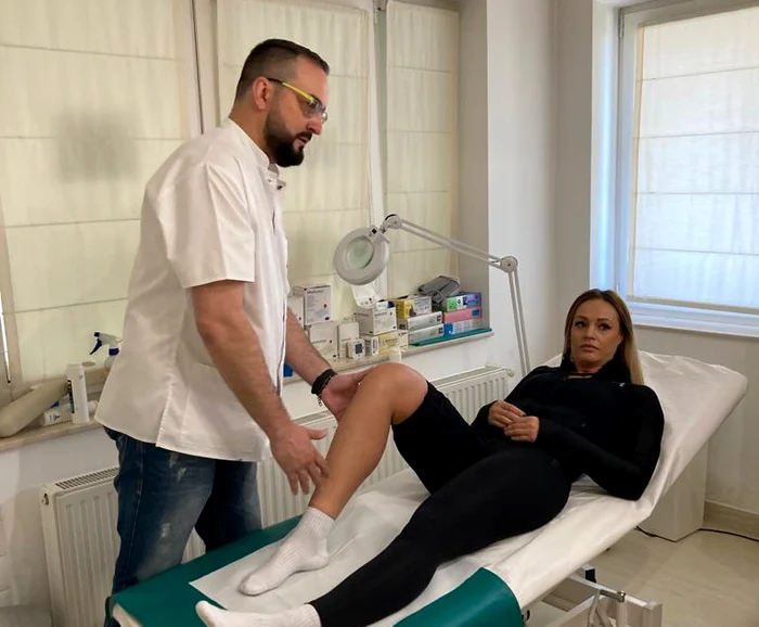 Ana Otvos, la consultul dinaintea operației de menisc Sursa: Alina Erimia