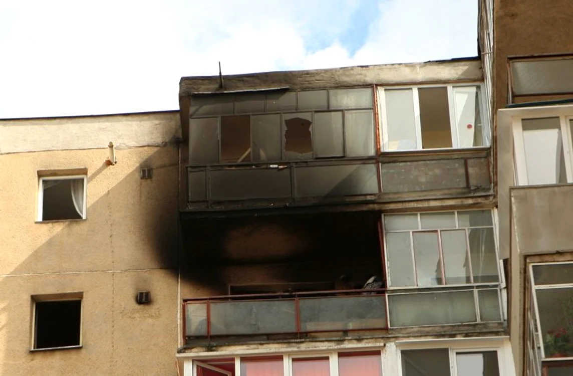 
    O femeie a murit în incendiul izbucnit în apartament. (Foto arhivă)  