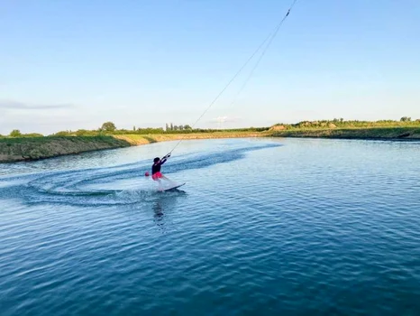 Aventură La plaja nouă
