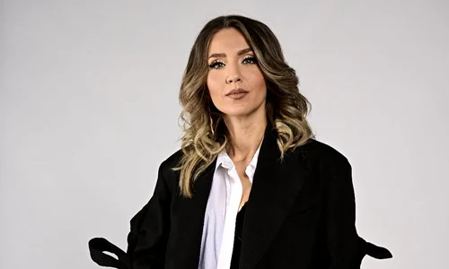 ana odagiu 9 jpg
