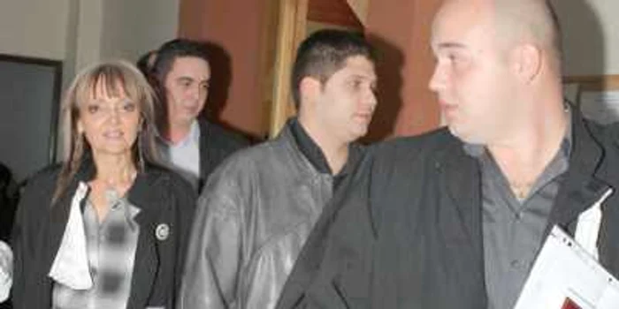 Avocata Roxana Horga îl reprezintă pe agentul Dan Grecu