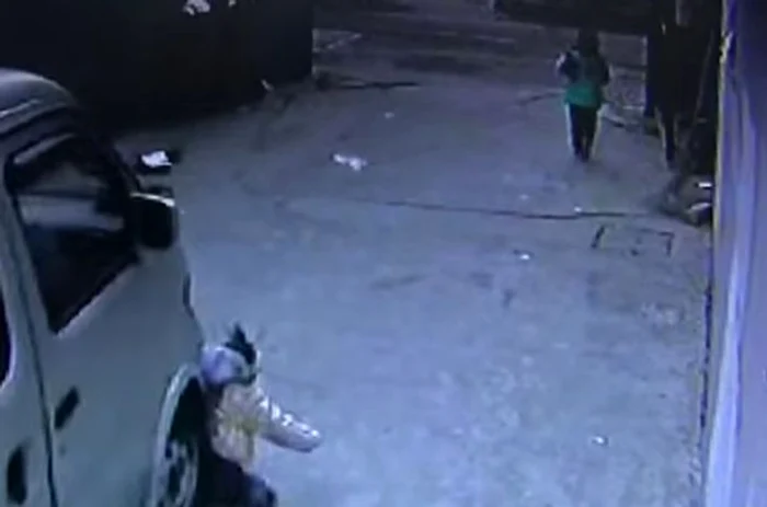 Mașina a trecut peste copilFoto Mirror.co.uk