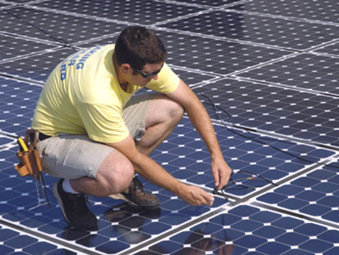 Botoşani: Sisteme de încălzire solară în şcoli