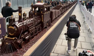 tren ciocolata guinness world records jpg