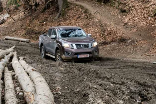 Test Drive Nissan NP300 Navara 2.3 dCi 160 CP
