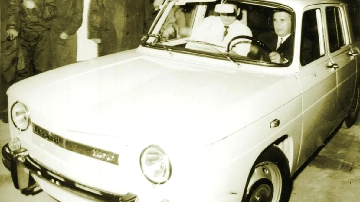 Pe ce drumuri au ajuns maşinile lui Ceauşescu  De la cine a primit fostul dictator autoturismele şi la ce preţuri se vând acum jpeg