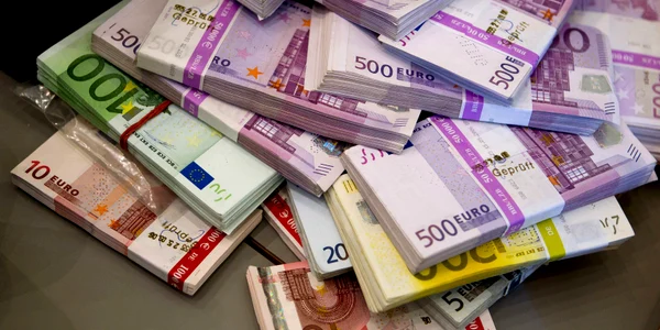 fonduri europene pentru firme mici 2015 jpeg