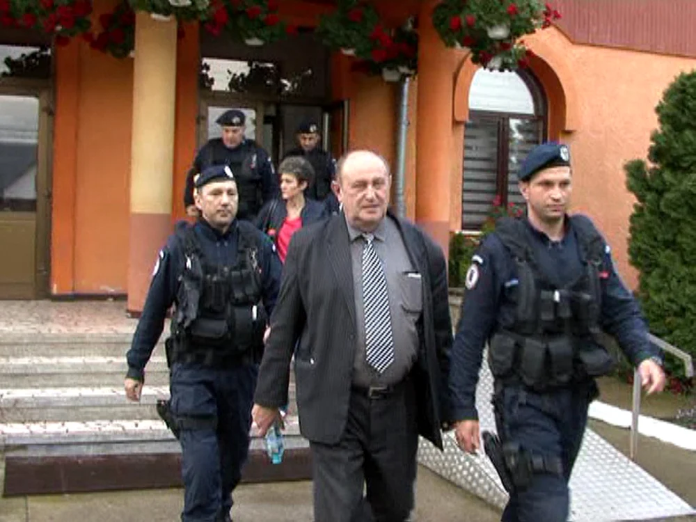 Primarul comunei Şcheia, Vasile Andriciuc, este acuzat de luare de mită. FOTO Dănuţ Zuzeac