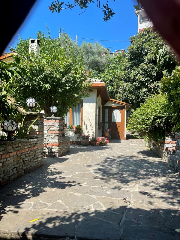 Casa părintească a lui Kemal Soydere din Kara Sevda / Foto: Click!