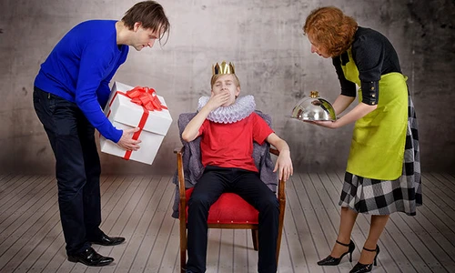 Psihiatru: "Părinţii permisivi dau naştere unei generaţii de monştri" jpeg