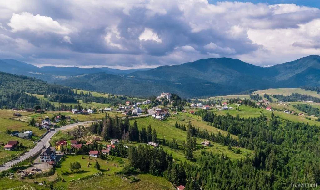 Locul Idilic Din România De Care Te Vei îndrăgosti Iremediabil ...