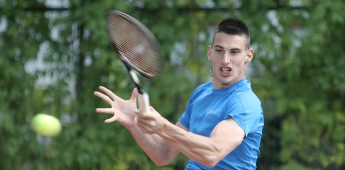 Cornea trage tare la tenis de mic FOTO: Gabriel Pătruț - Libertatea