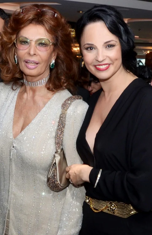 
    Andreea Marin Bănică şi Sophia Loren  
