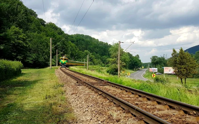 Tren particulare Astra Trans Carpatic spre Constanţa podul de la Cernavodă Sursa Facebook ATC