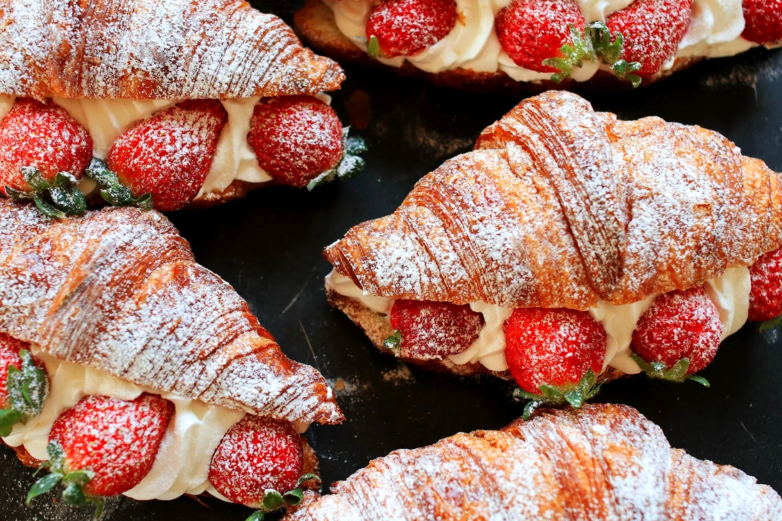 croissants 4077817 1920 jpg