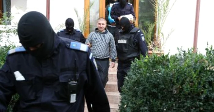 Iustin Covei a fost săltat de mascaţi din casa bunicilor în septembrie 2009