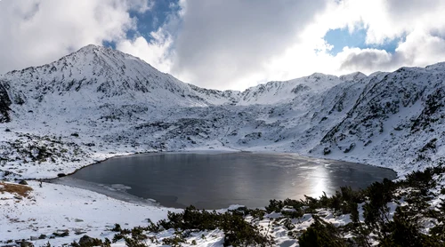 Traseu în Retezat spre Lacul Galeș Foto Daniel Morar Facebook (16) jpg