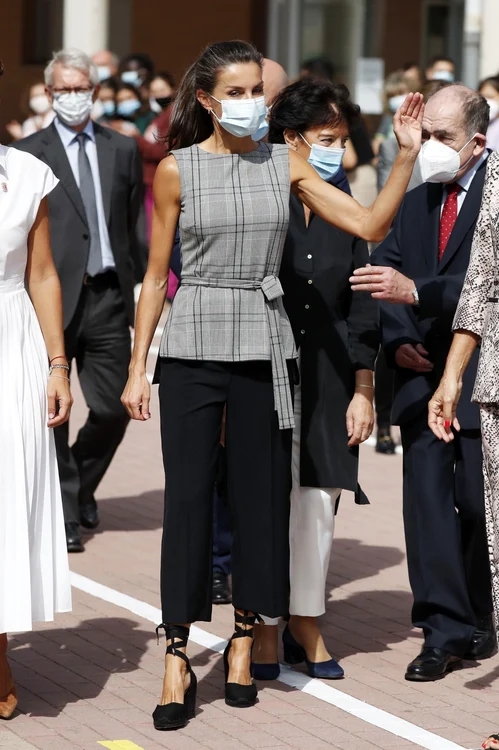 3 profimedia 0557898779 jpg jpeg