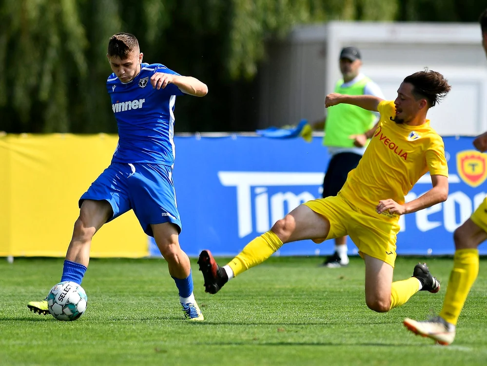 
    FC Voluntari s-a impus cu 6-1 în „barajul” cu Dunărea CălărașiFoto: sportpictures.eu  