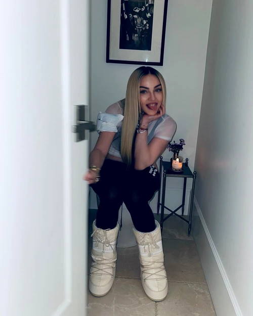 10 madonna 17 jpg jpeg