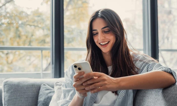 În special tinerii sunt publicul țintă al noii aplicații (FOTO: Shutterstock)