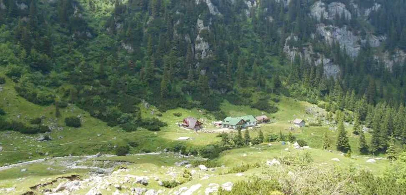 traseu busteni malaiesti foto dana mihai