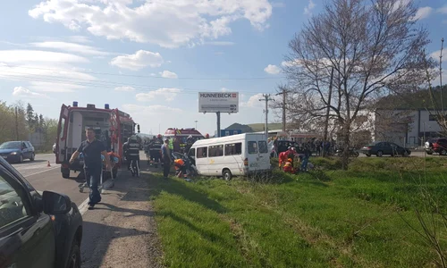 accident cluj microbuz rasturnat jpeg