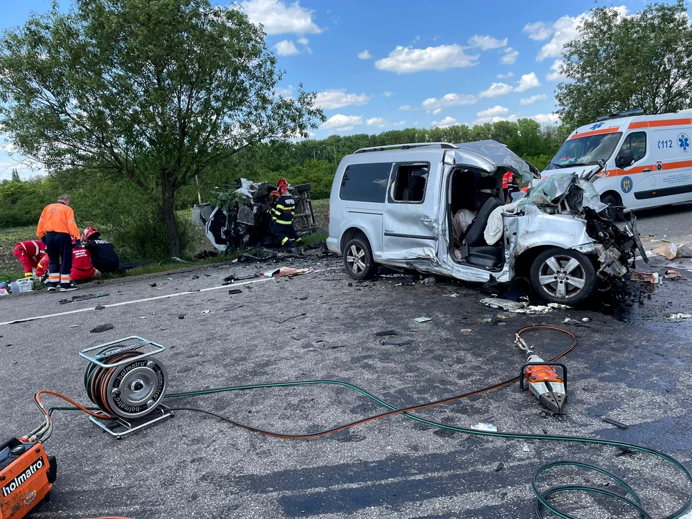 Trei persoane au decedat pe E85 FOTO ISU - Poliția Neamț