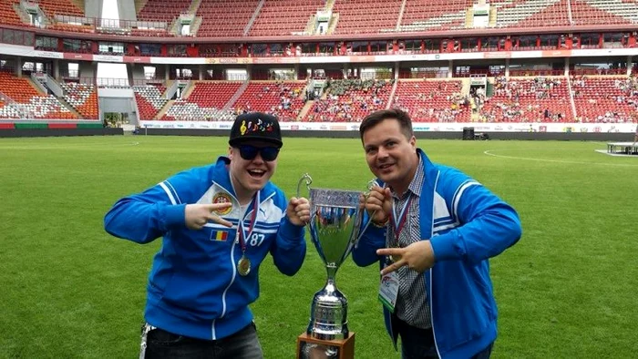 Artistii romani la Moscova