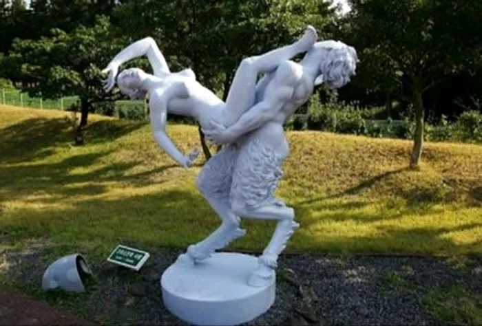 Parcul cu temă sexuală de pe Insula Jeju