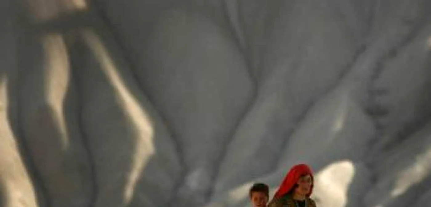 <b>HRW</b>: Discriminarea împotriva femeilor şiite, legală în Afganistan