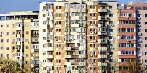 bloc vechi jpg