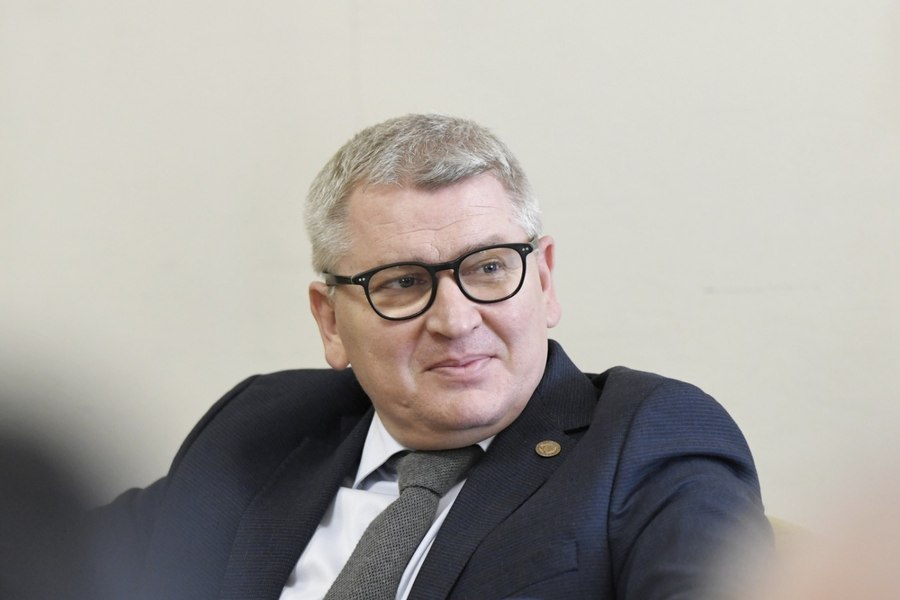 PNL a depus noi proiecte de lege pe fiscalitate. Roman: La angajarea răspunderii nu au fost reținute multe puncte de vedere ale PNL