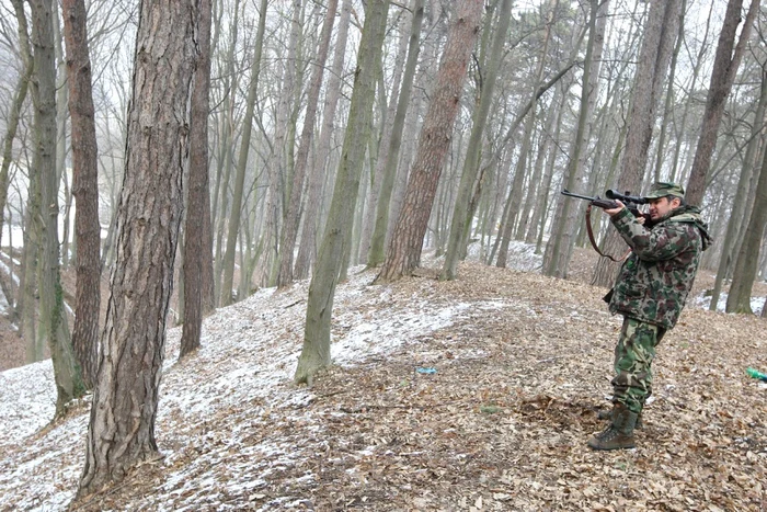 La vânătorile de selecţie ar trebui să participe doar silvicultorii şi oamenii de ştiinţă din domeniu.