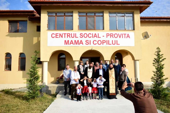 Centrul social Provita pentru mame şi copii - Târguşor judeţul Constanţa Sursa Leonard Vancu