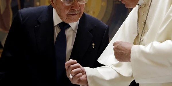 Raul Castro Papa Francisc FOTO AP