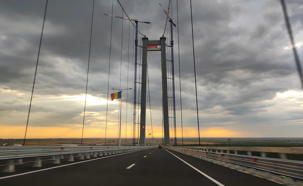 CNAIR, anunț despre siguranţa pe podul suspendat peste Dunăre. De ce nu este făcută recepția lucrării VIDEO