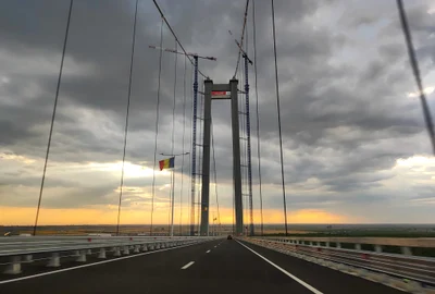 podul dunare seara jpg