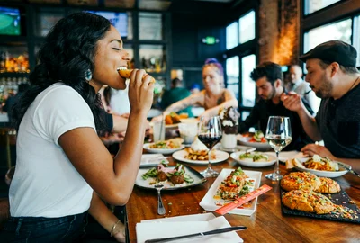 restaurant foto unsplash jpg