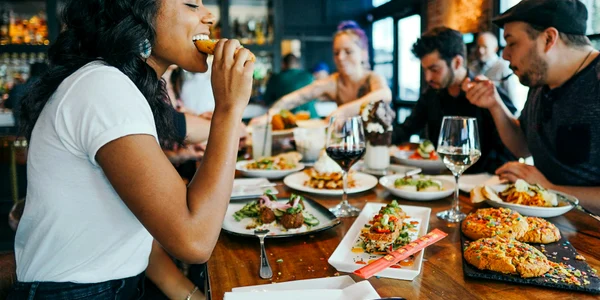 restaurant foto unsplash jpg