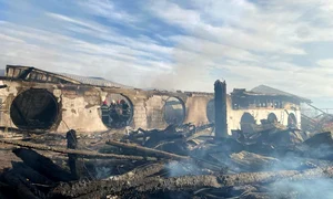 pensiunea ferma Dacilor după incendiu Foto ISU Prahova jpg