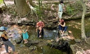 Robert F  Kennedy Jr se scalda în Rock Creek foto X jpeg